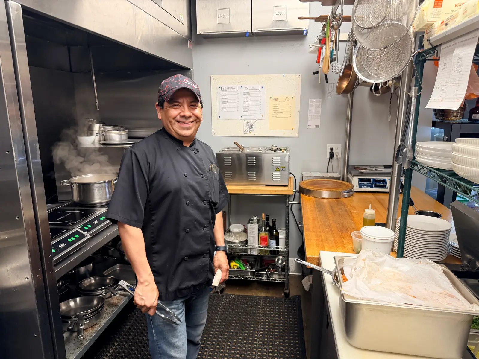 Guillermo, Sous Chef at Onotria